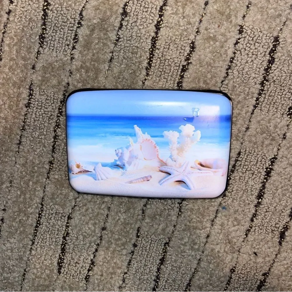 Vintage Blue and White Seashell Key & Card Holder NWOT